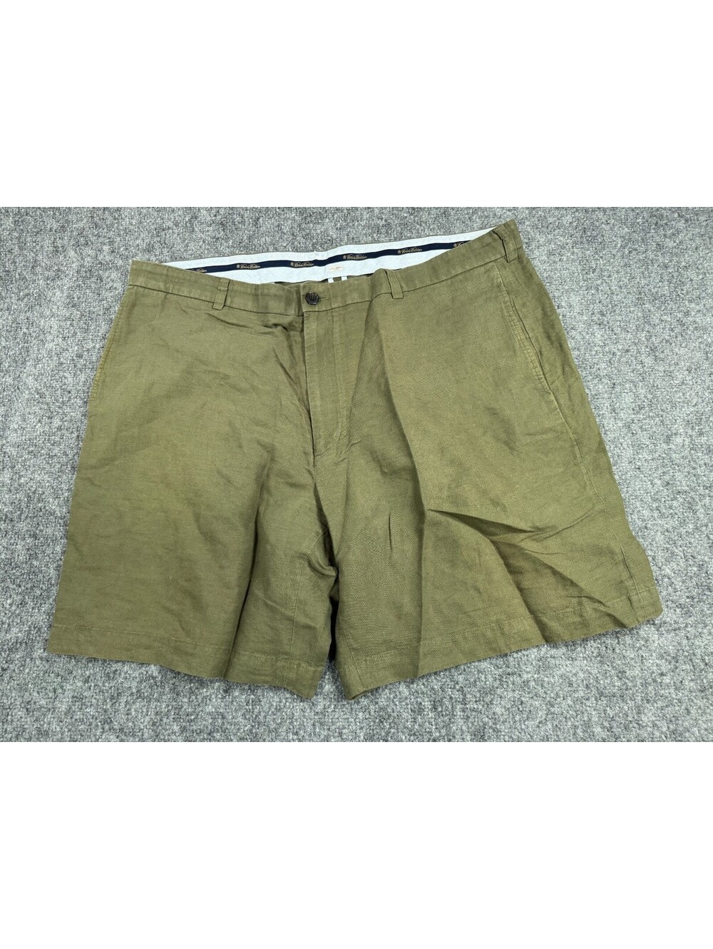 Brooks Brothers Men's Shorts Size 44 Olive Green Linen Chino Shorts